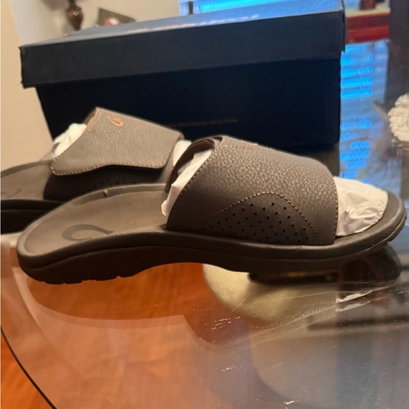 Olukai Men's Brown Slide Sandals - Picture 5 of 13